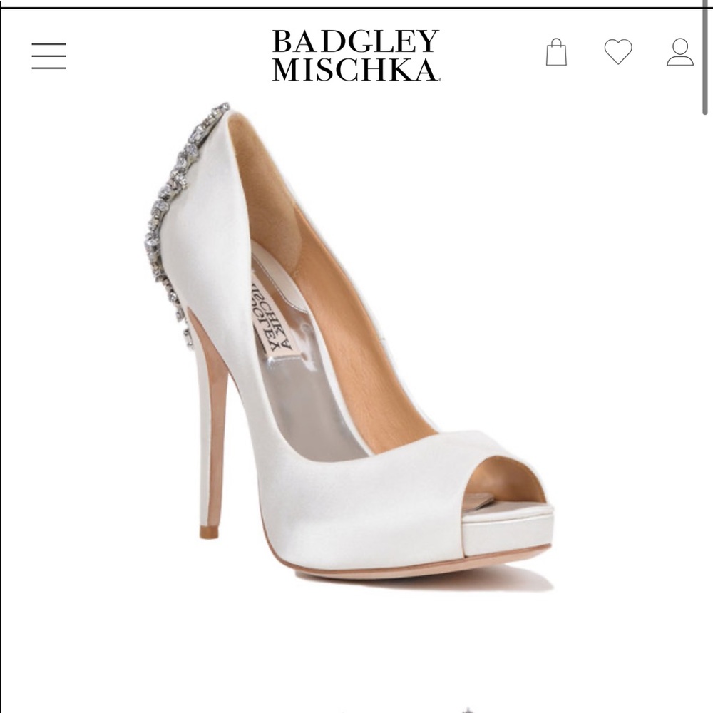 badgley mischka pumps